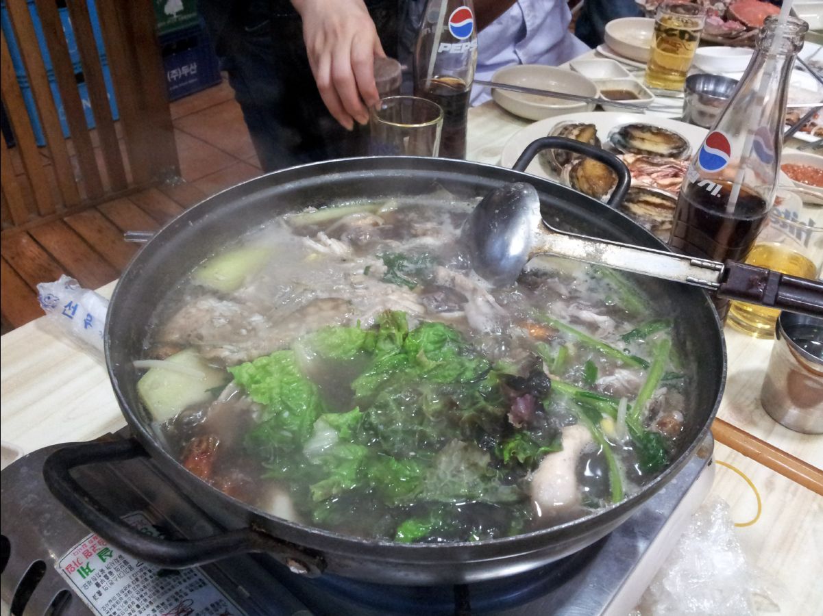 Seafood dinner10